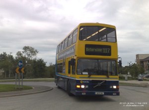 RV585 arriving on the evening direct service from Dublin city - route 117.